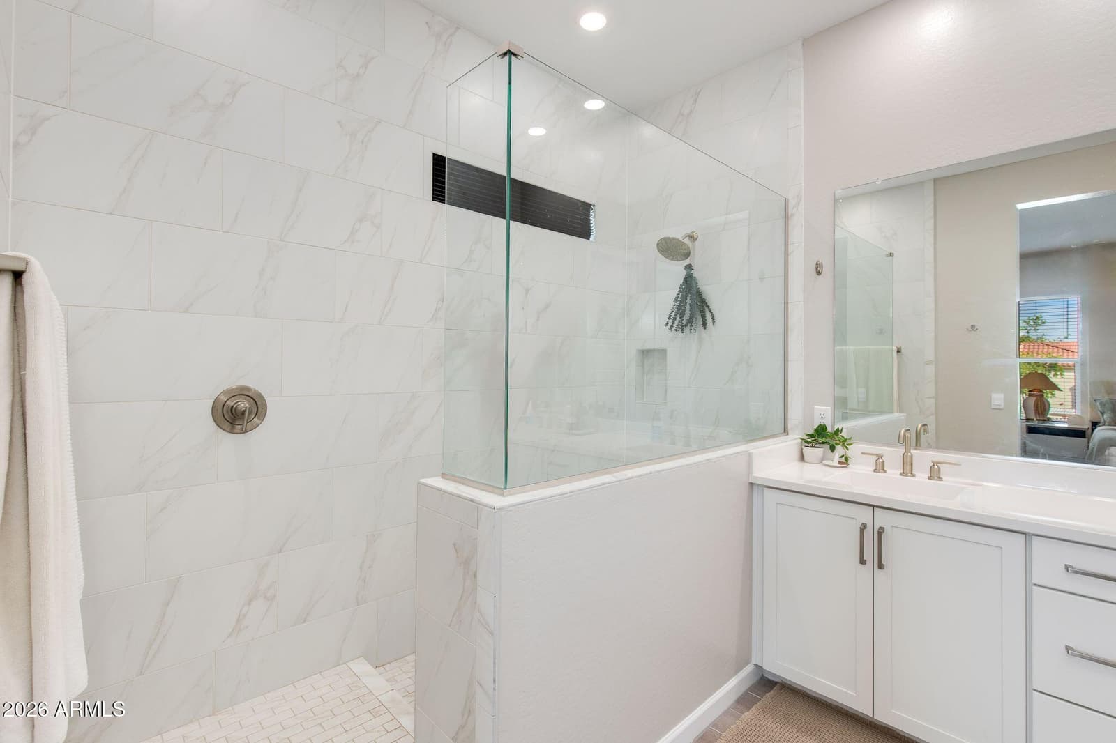 5010 E ANDERSON Drive, Scottsdale, AZ 85254 — photo 11 of 14