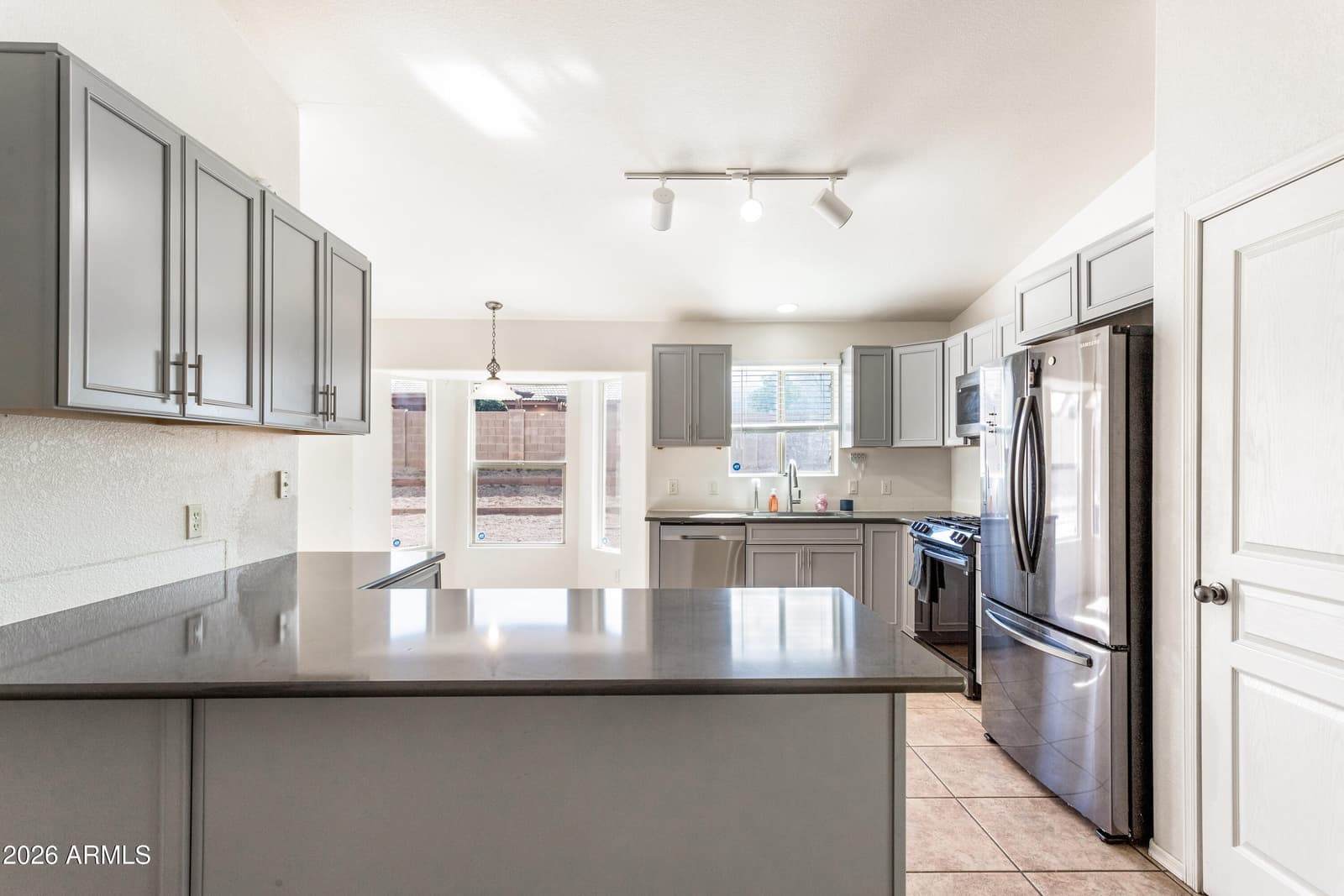 1594 Mission Viejo Drive, Sierra Vista, AZ 85635 — photo 13 of 35
