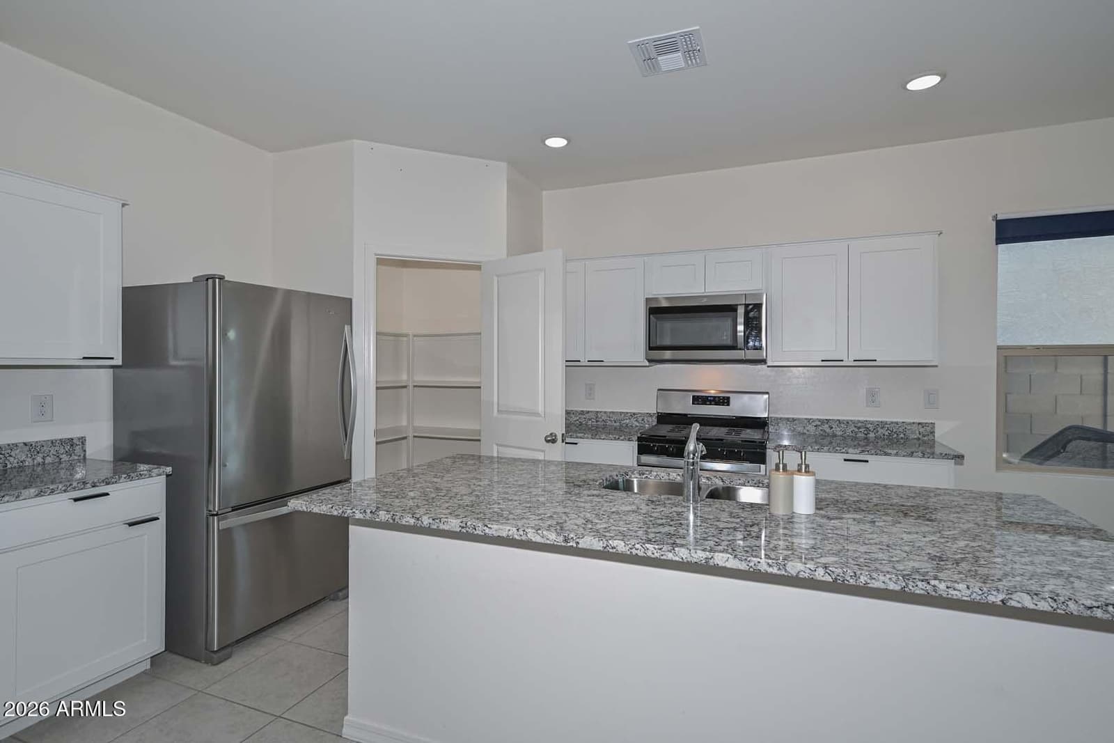 5531 W Willow Ridge Drive, Laveen, AZ 85339 — photo 12 of 45