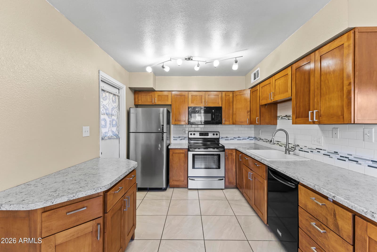 2015 E Southern Avenue 22, Tempe, AZ 85282 — photo 7 of 34