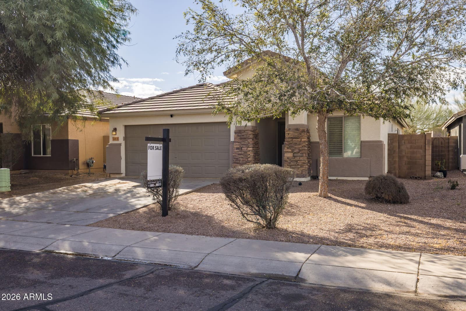 483 W Gascon Road, San Tan Valley, AZ 85143 — photo 4 of 35
