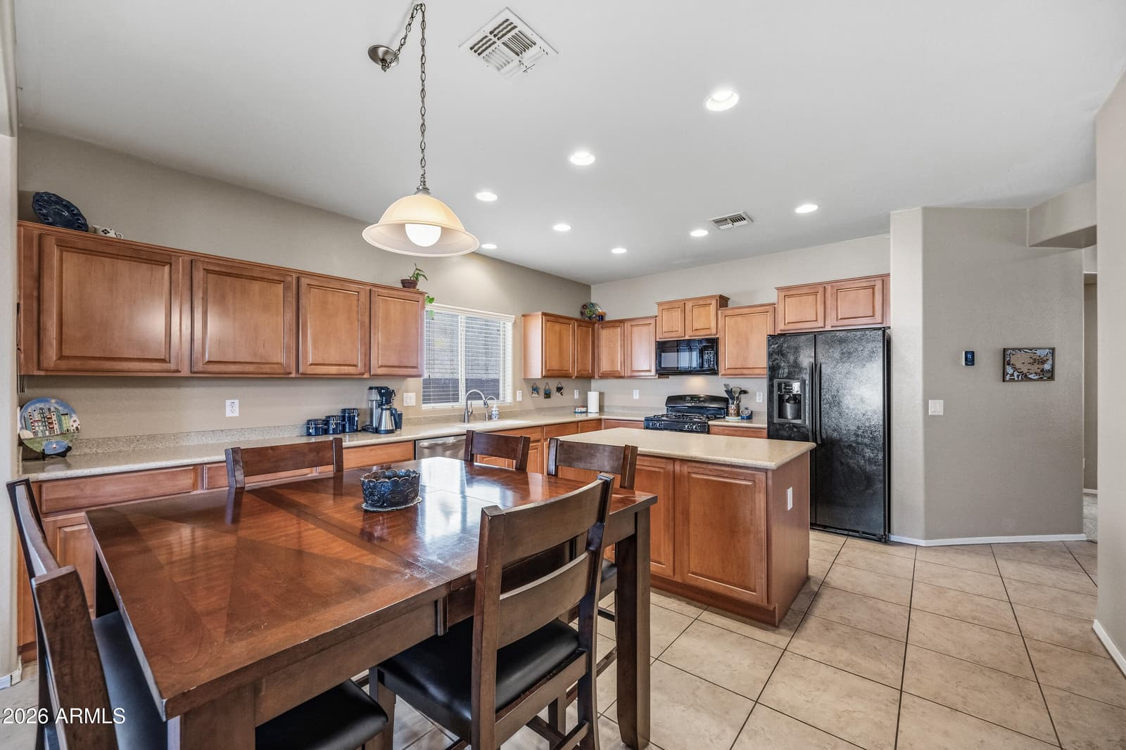 2346 N MONTICELLO Drive, Florence, AZ 85132 — photo 9 of 34
