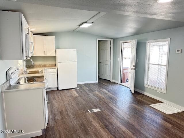 10810 N 91st Avenue 2, Peoria, AZ 85345 — photo 10 of 10
