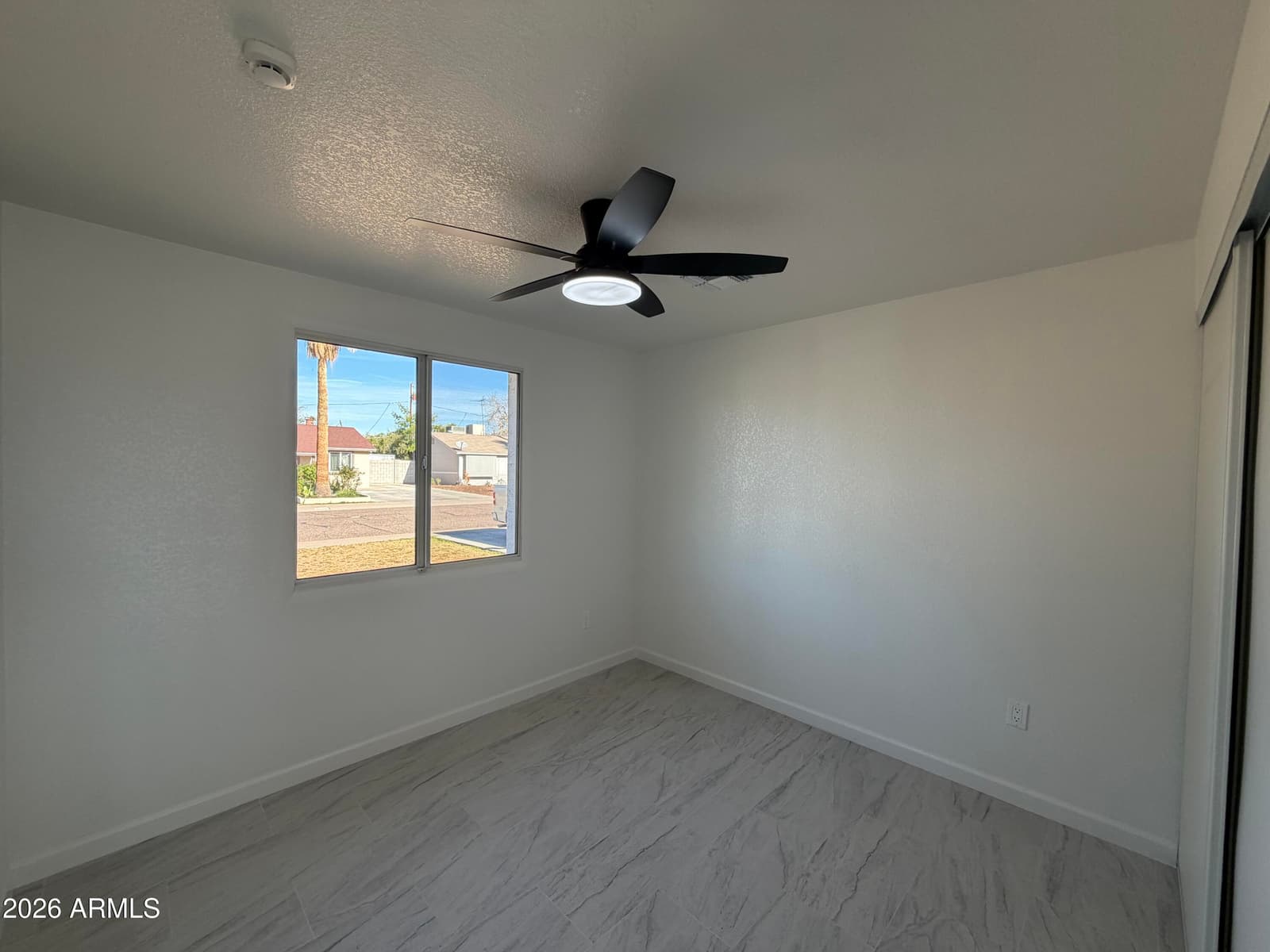 3471 E DELCOA Drive, Phoenix, AZ 85032 — photo 6 of 14
