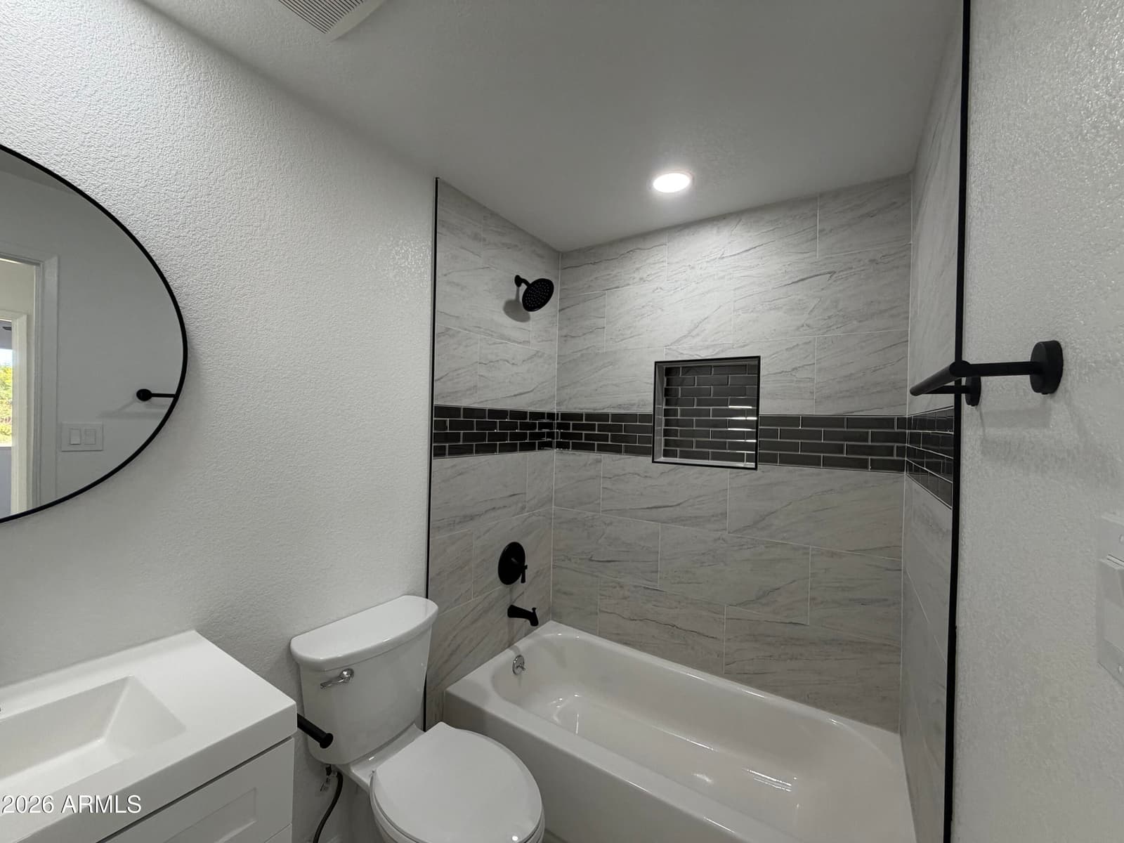 3471 E DELCOA Drive, Phoenix, AZ 85032 — photo 7 of 14