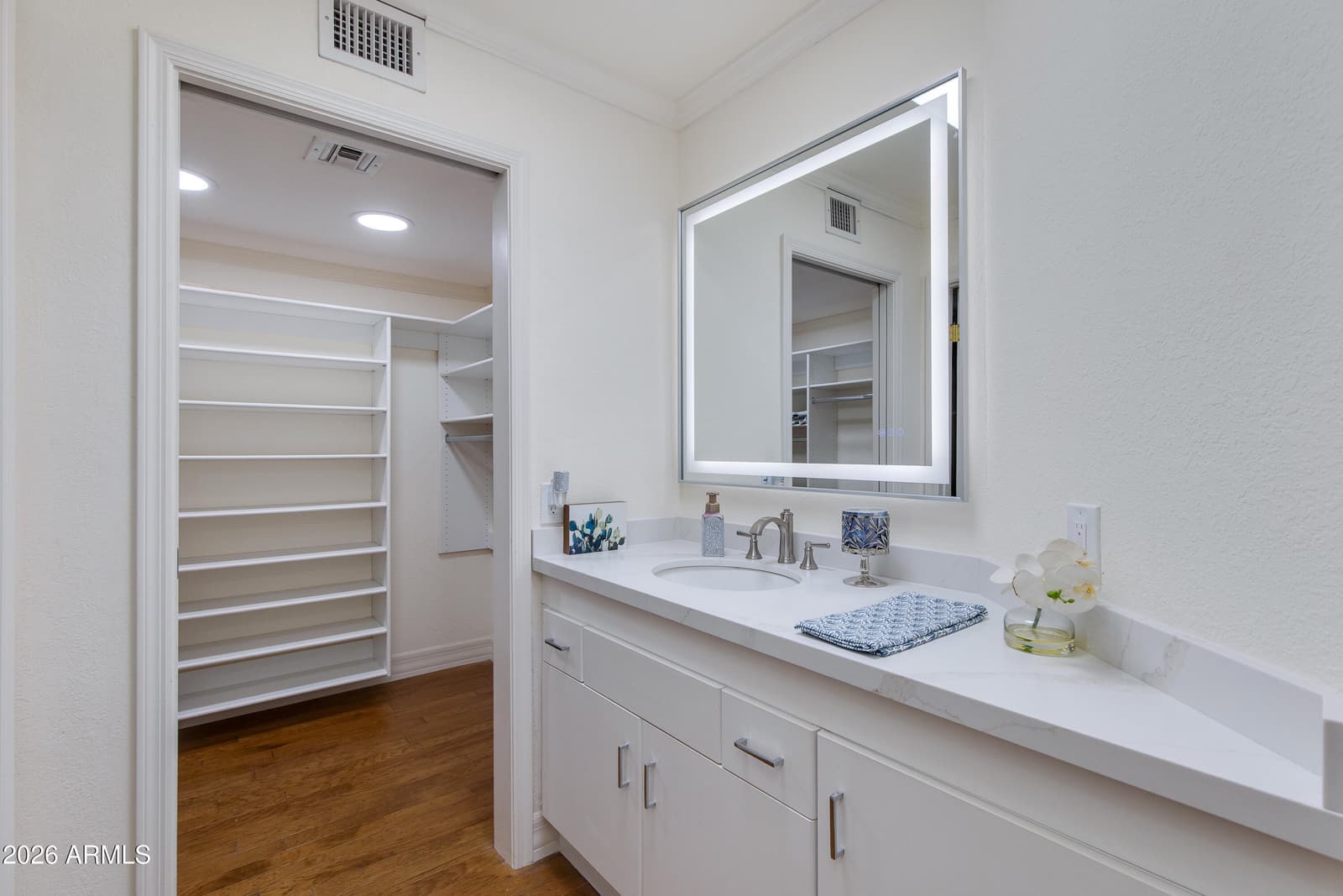 2626 E ARIZONA BILTMORE Circle 40, Phoenix, AZ 85016 — photo 15 of 38
