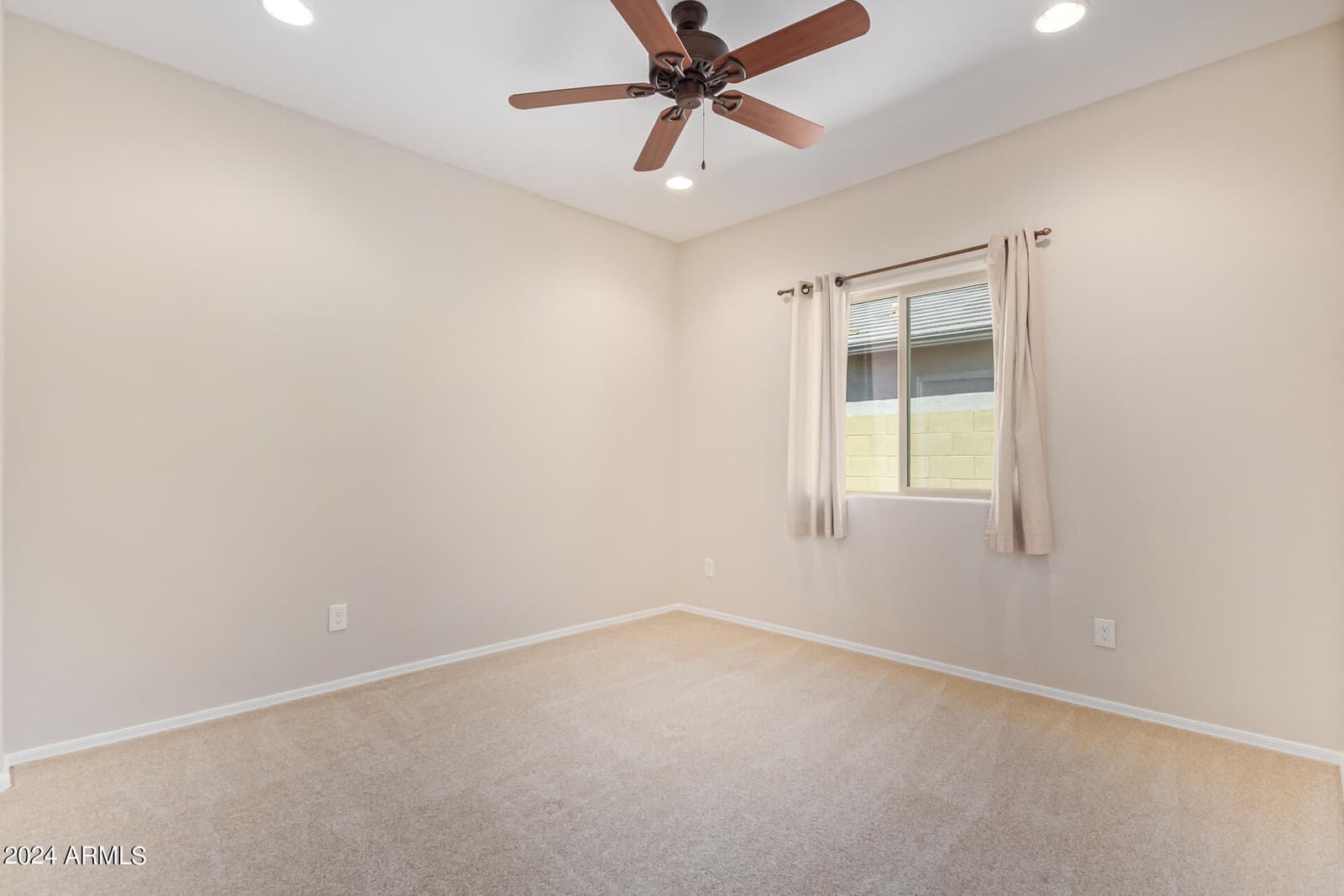 10912 E TUMBLEWEED Avenue, Mesa, AZ 85212 — photo 23 of 35