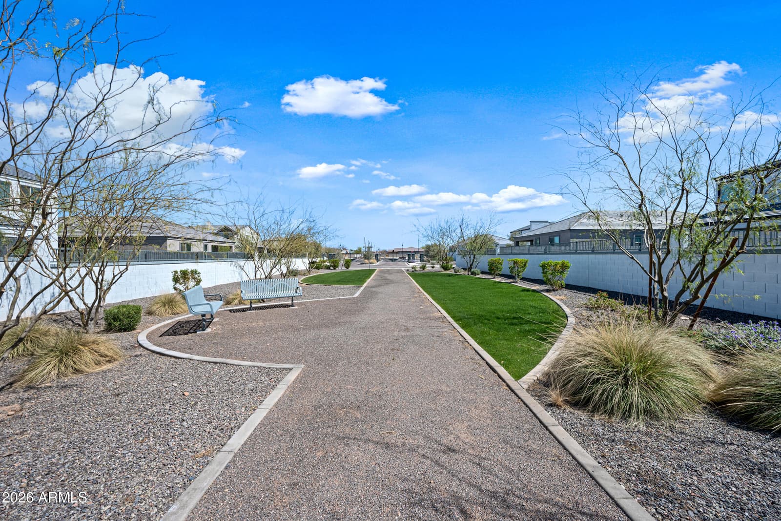 4618 S 23RD Place, Phoenix, AZ 85040 — photo 17 of 38