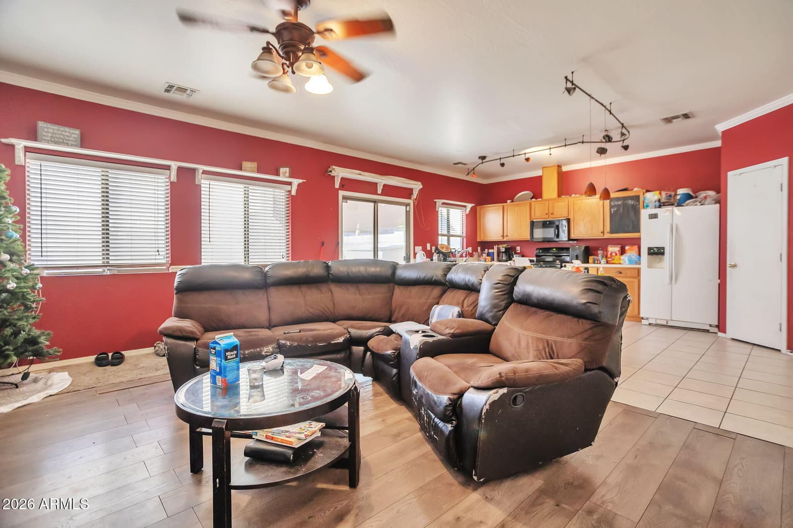 7051 W Lincoln Street, Peoria, AZ 85345 — photo 6 of 25
