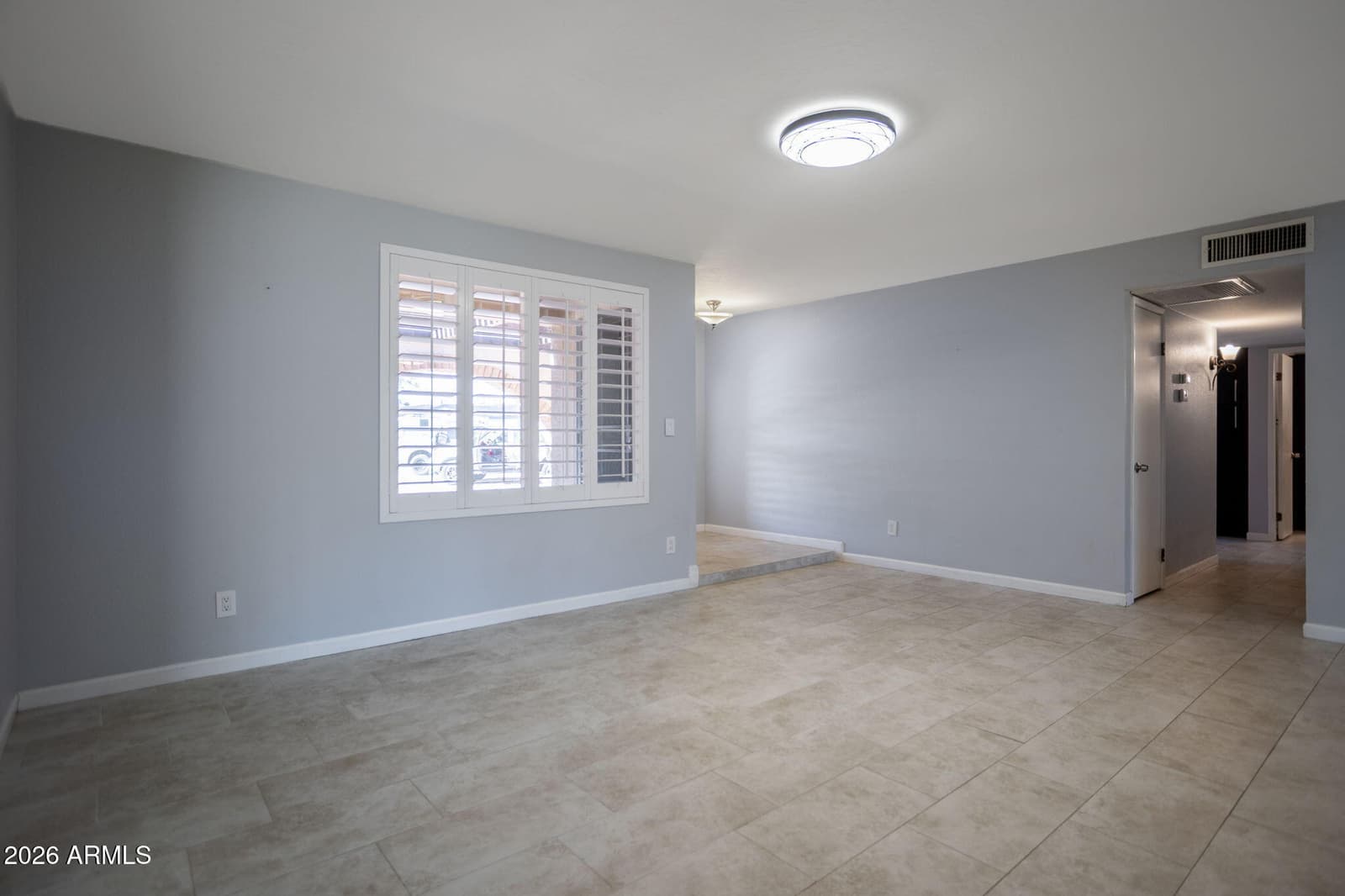 1722 W Saint Moritz Lane, Phoenix, AZ 85023 — photo 9 of 42
