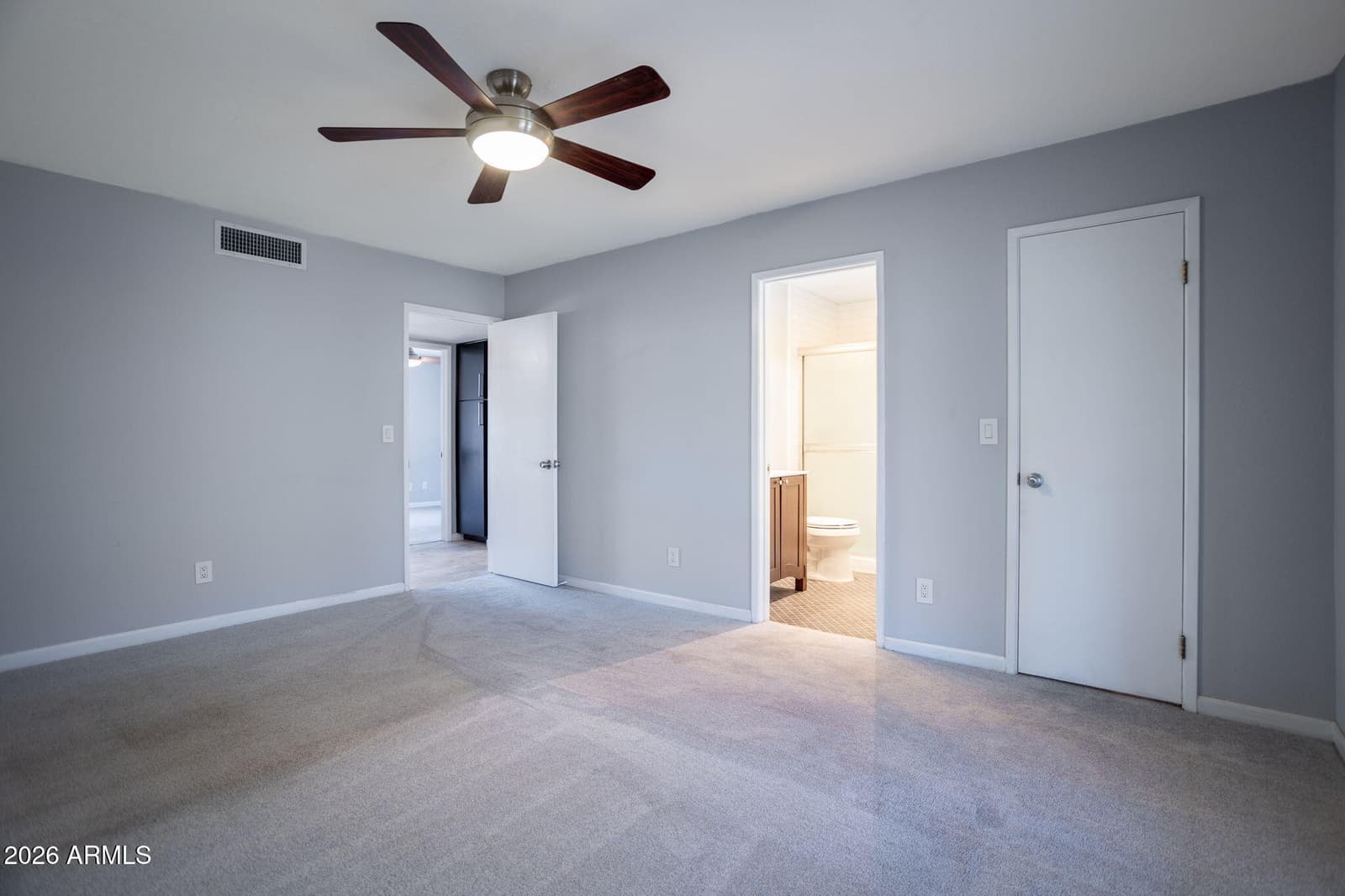 1722 W Saint Moritz Lane, Phoenix, AZ 85023 — photo 23 of 42