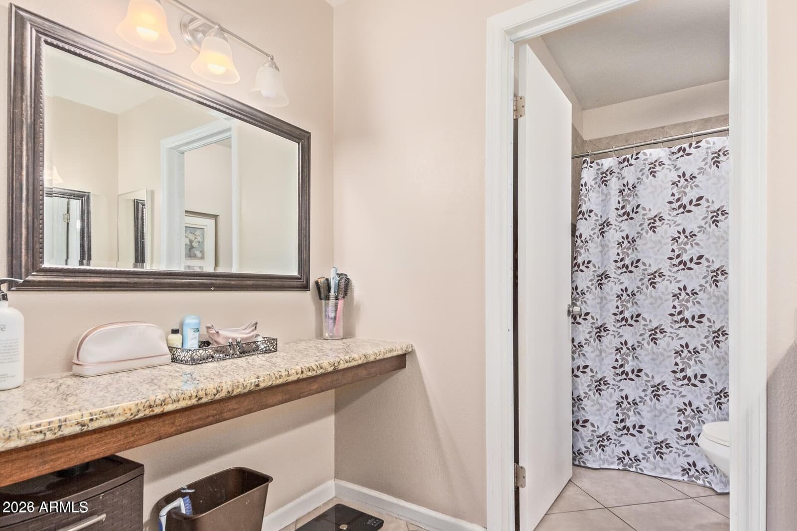 8604 N 54TH Drive, Glendale, AZ 85302 — photo 9 of 16