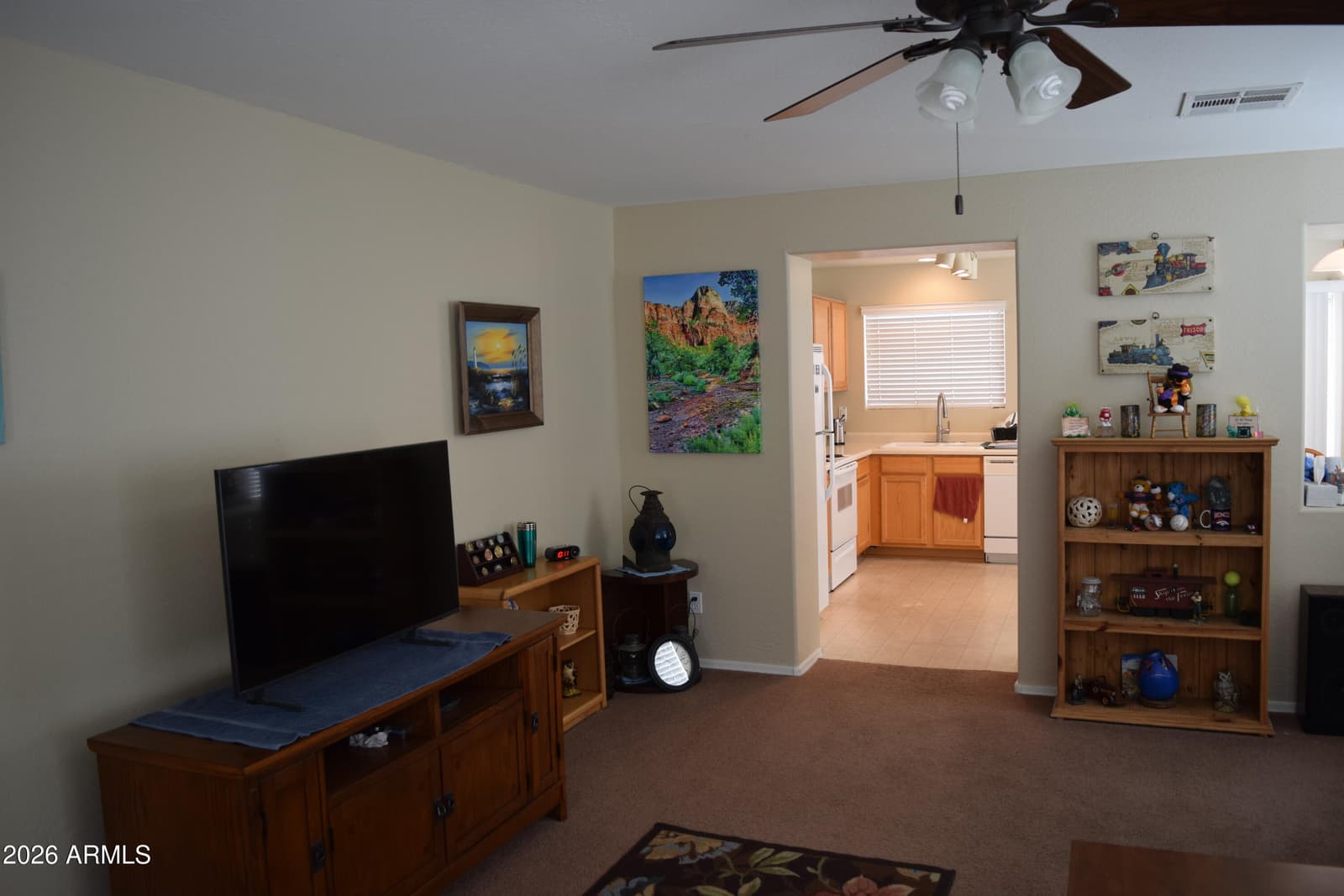 2388 E VALENCIA Drive, Casa Grande, AZ 85194 — photo 5 of 21