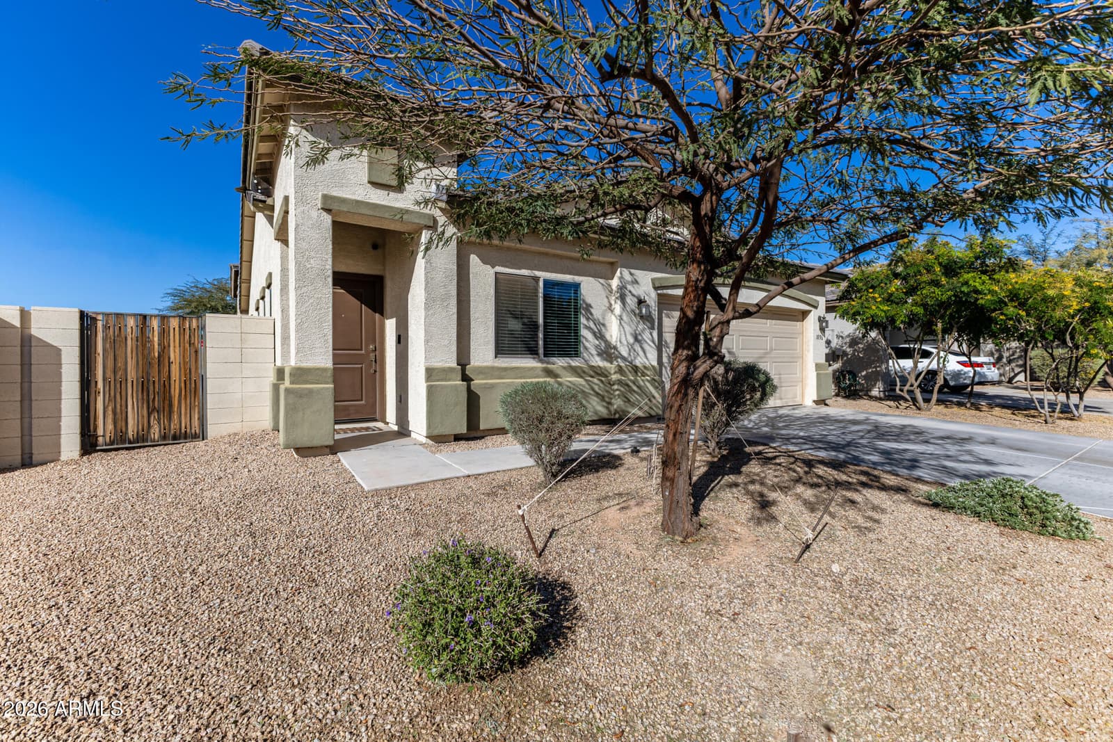 1896 W ROAD AGENT Street, Apache Junction, AZ 85120 — photo 2 of 21