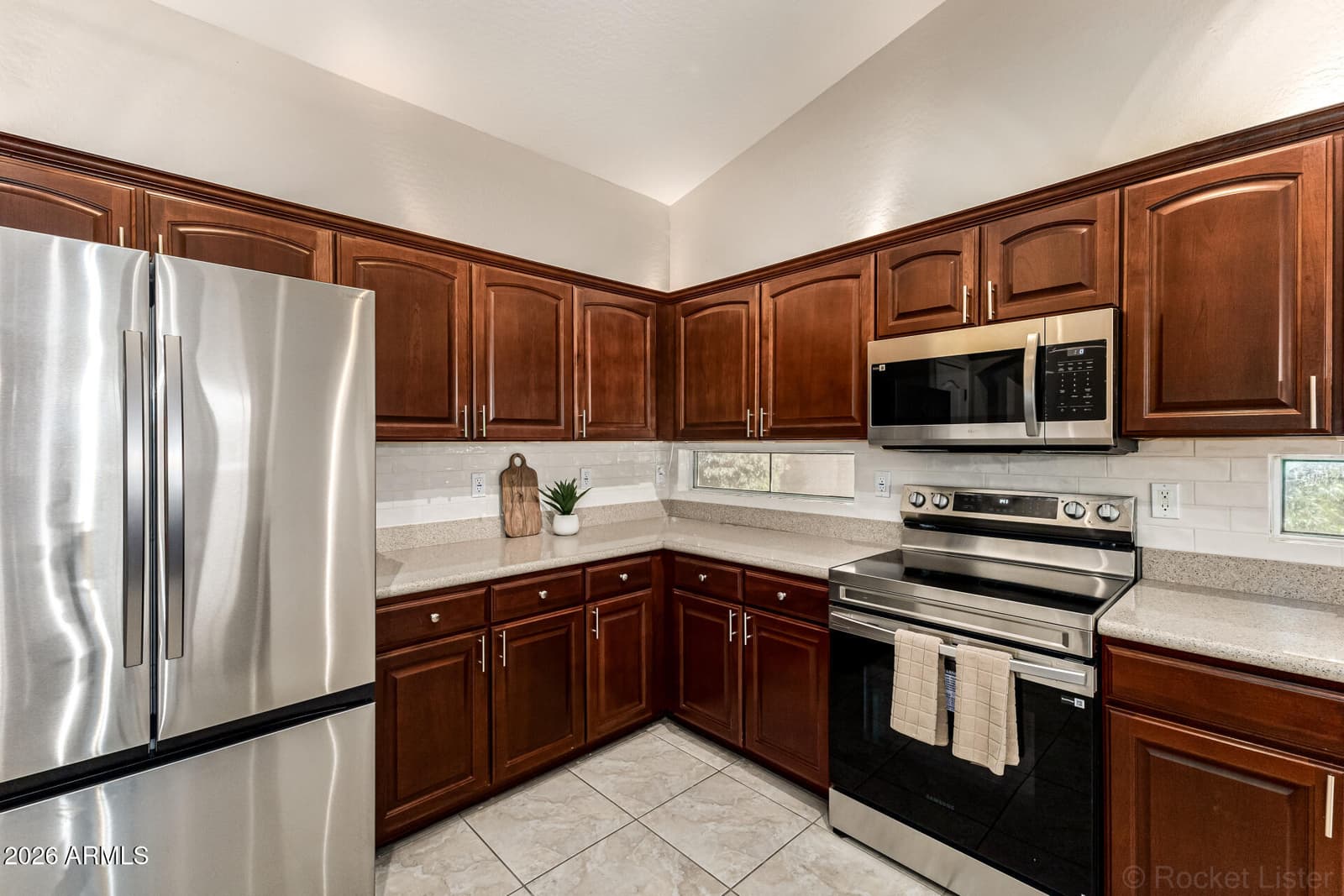143 S LOS CIELOS Lane, Casa Grande, AZ 85194 — photo 12 of 37
