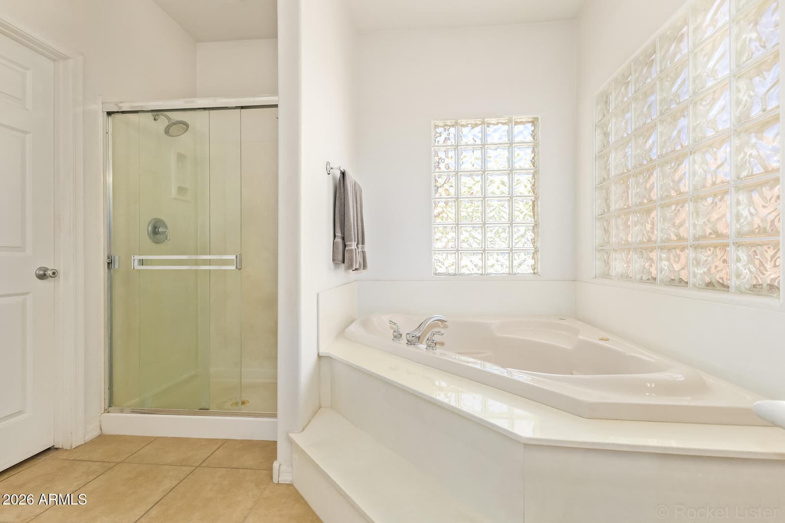 2813 E Cedar Waxwing Drive, Gilbert, AZ 85298 — photo 11 of 28
