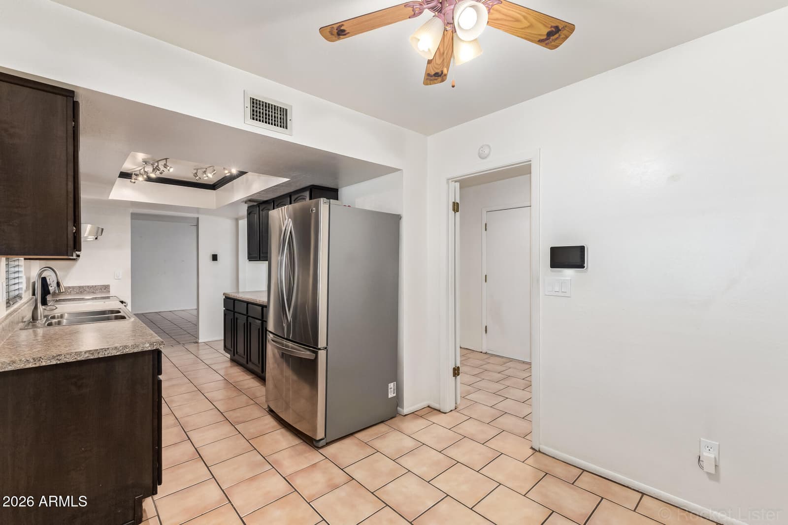 2902 E Claire Drive, Phoenix, AZ 85032 — photo 16 of 35