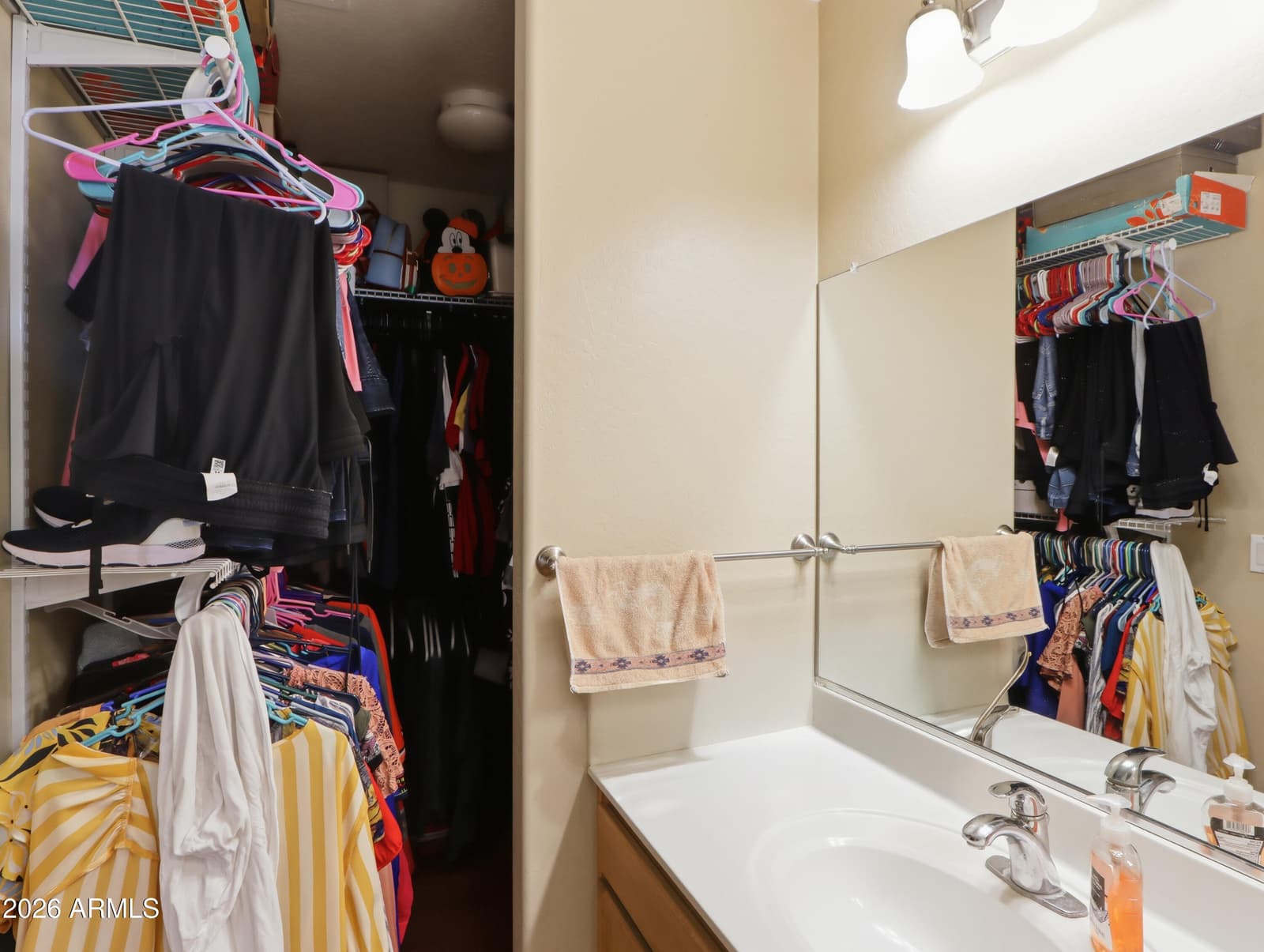 3315 W Sunland Avenue, Phoenix, AZ 85041 — photo 14 of 21