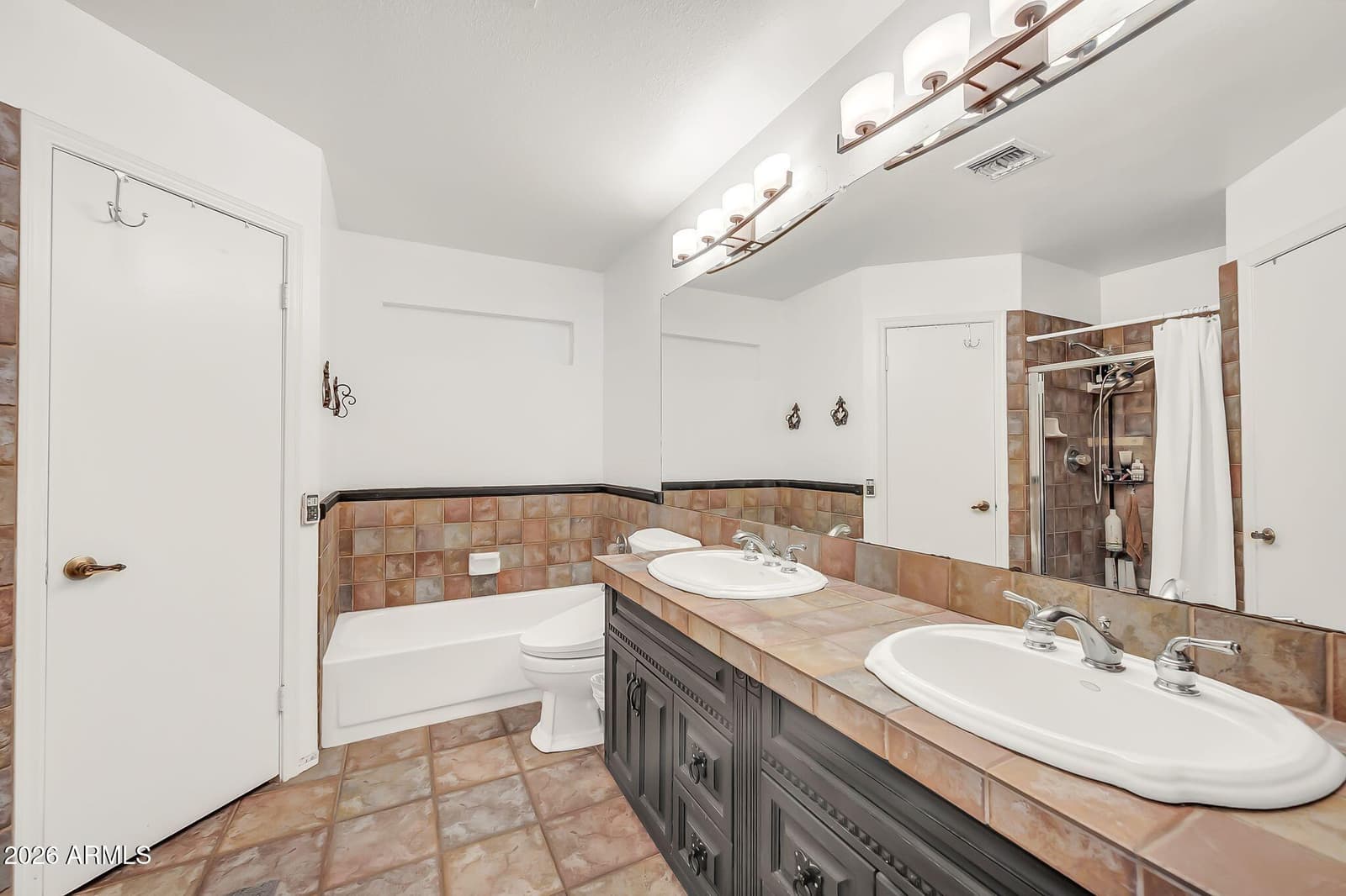 3609 W WHITTEN Street, Chandler, AZ 85226 — photo 27 of 60