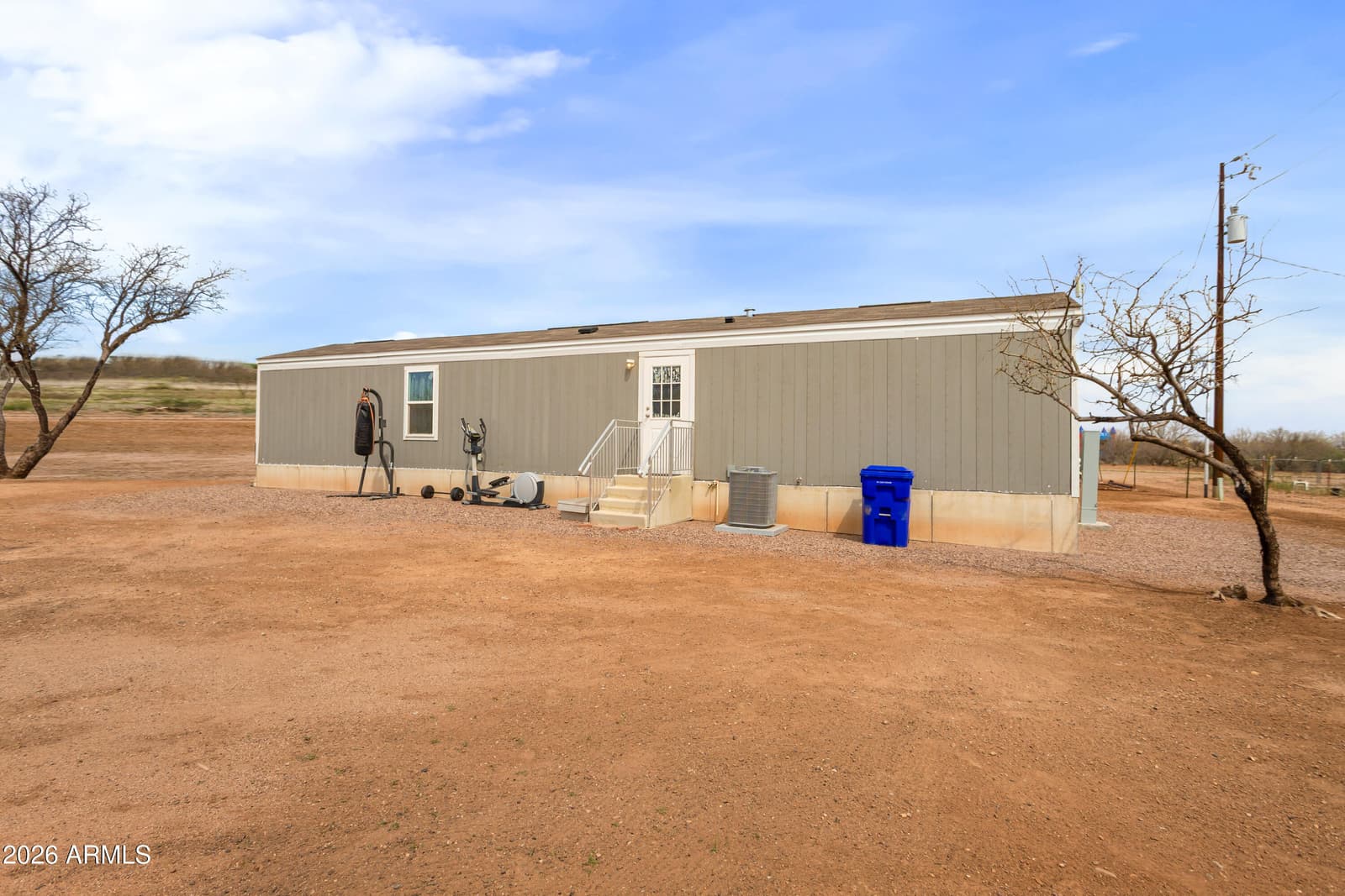 318 E Camino De Tundra, Huachuca City, AZ 85616 — photo 4 of 30