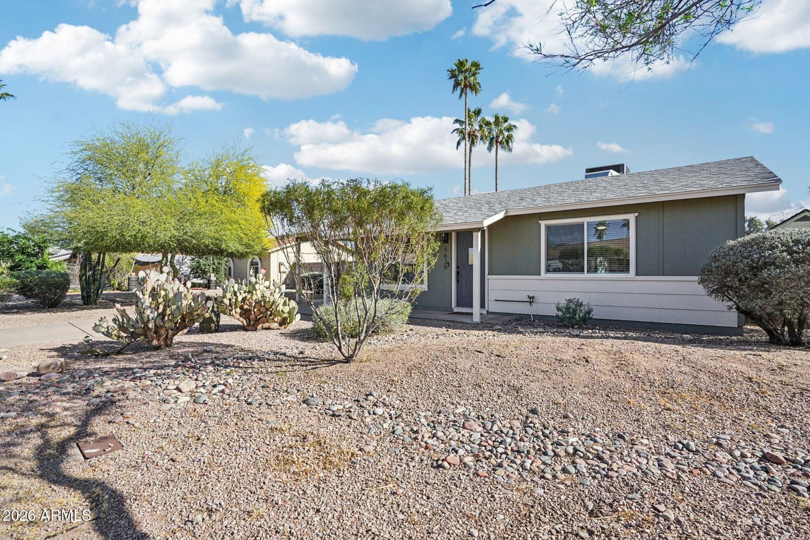 1635 W PLANA Avenue, Mesa, AZ 85202 — photo 3 of 27
