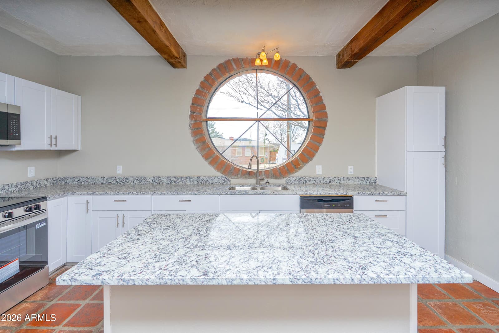 4 COCHISE Lane, Bisbee, AZ 85603 — photo 15 of 72