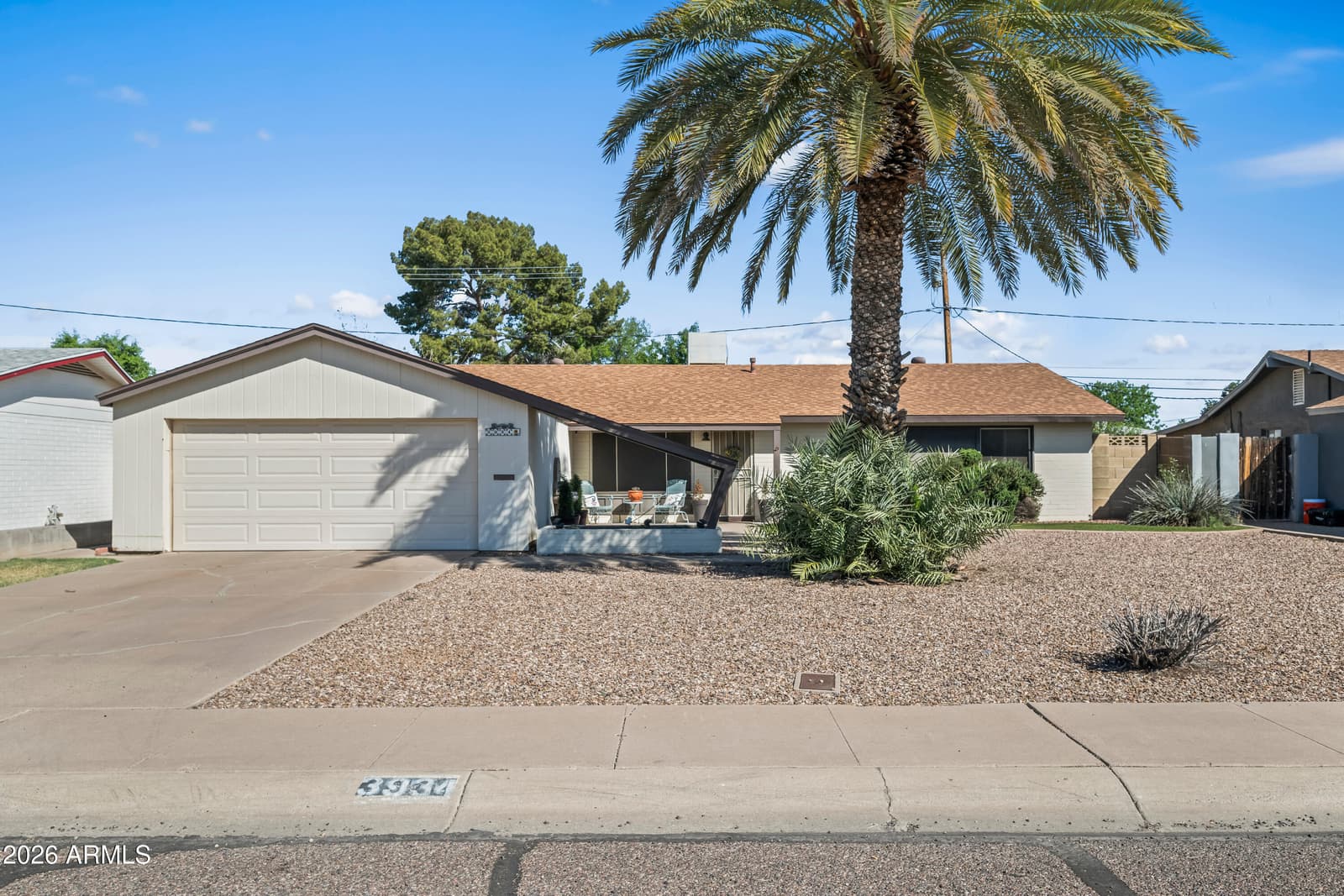 3934 W Myrtle Avenue, Phoenix, AZ 85051 — photo 3 of 39