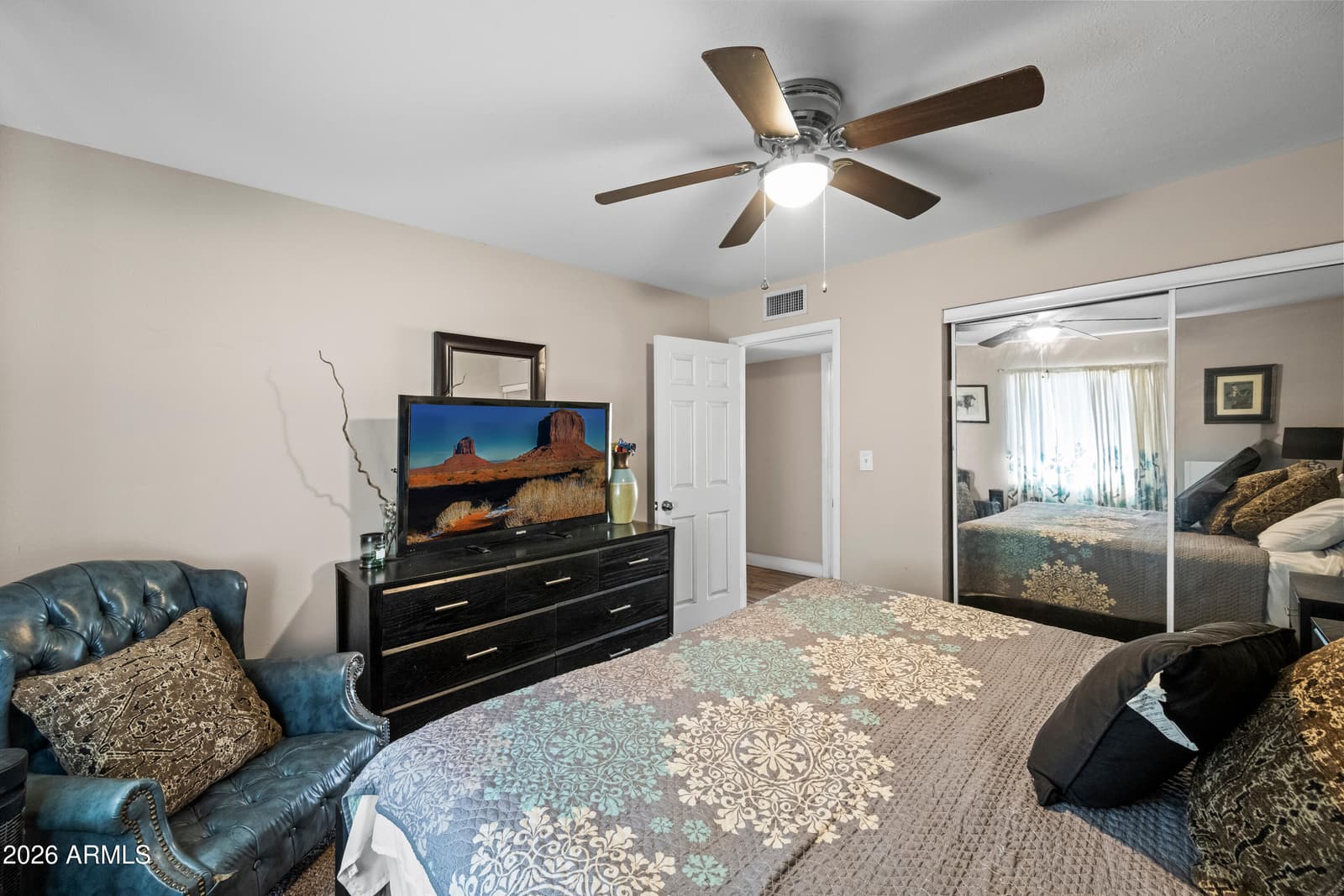 3934 W Myrtle Avenue, Phoenix, AZ 85051 — photo 26 of 39