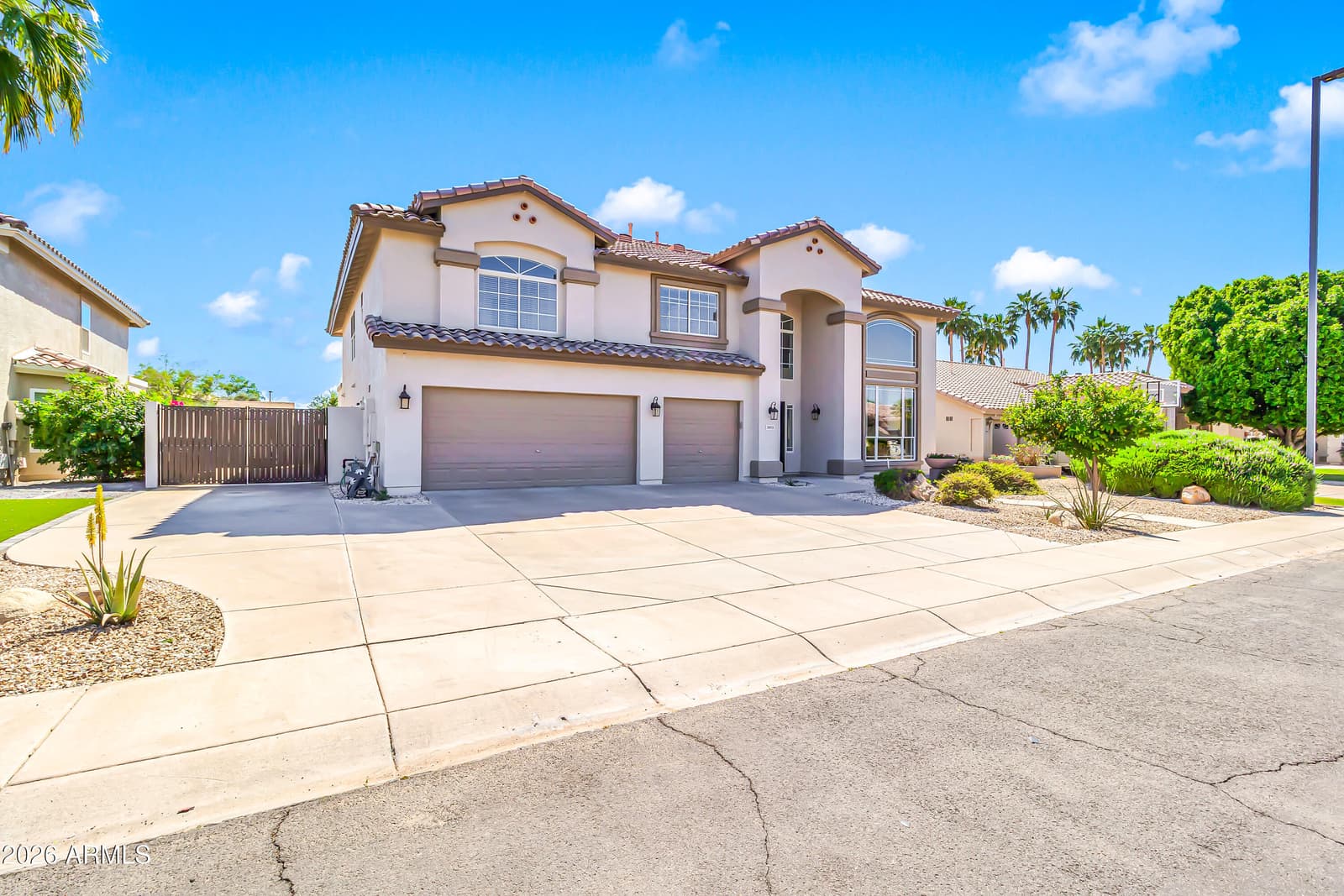 3955 E Indigo Bay Court, Gilbert, AZ 85234 — photo 6 of 77