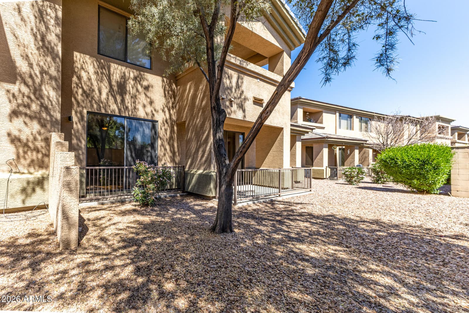 705 W QUEEN CREEK Road 1047, Chandler, AZ 85248 — photo 3 of 39
