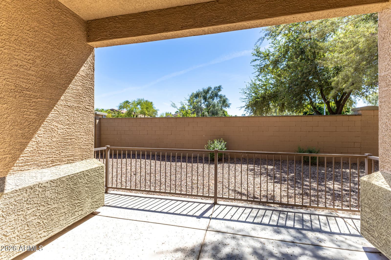 705 W QUEEN CREEK Road 1047, Chandler, AZ 85248 — photo 4 of 39