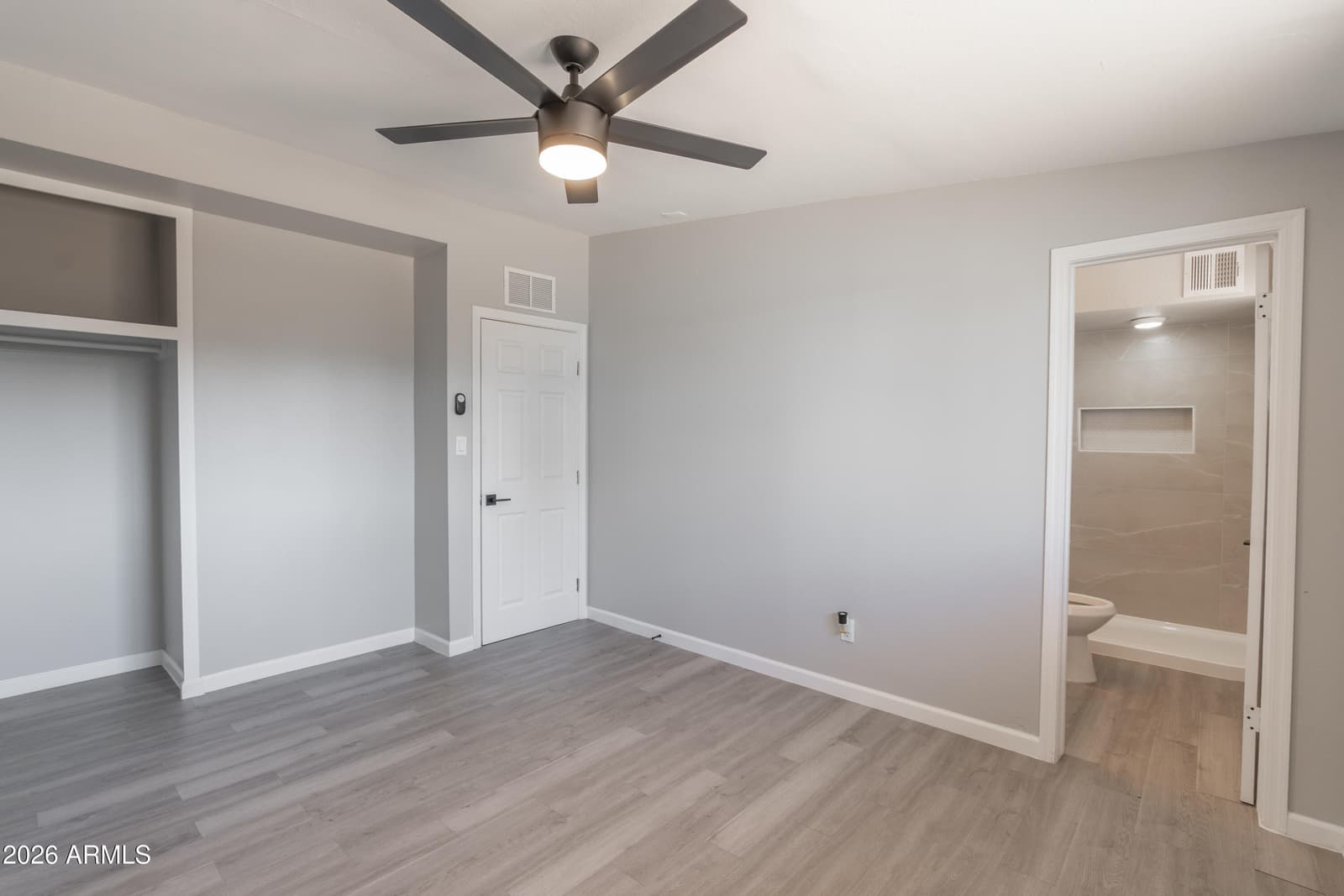 4230 N 49TH Drive, Phoenix, AZ 85031 — photo 18 of 37