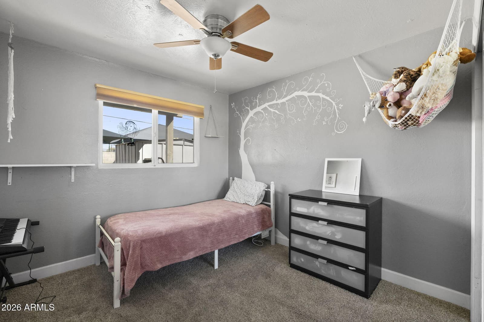 418 E ORCHID Lane, Phoenix, AZ 85020 — photo 22 of 33