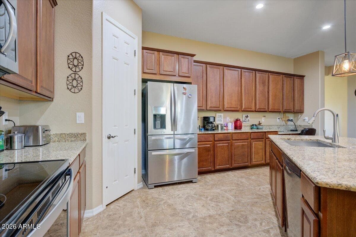 18025 W Cassia Way, Goodyear, AZ 85338 — photo 5 of 16
