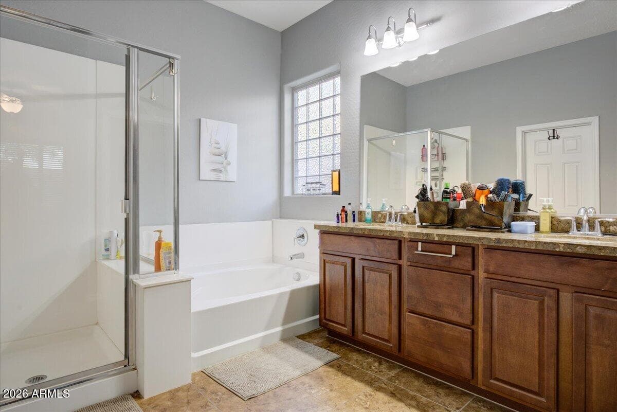 18025 W Cassia Way, Goodyear, AZ 85338 — photo 10 of 16
