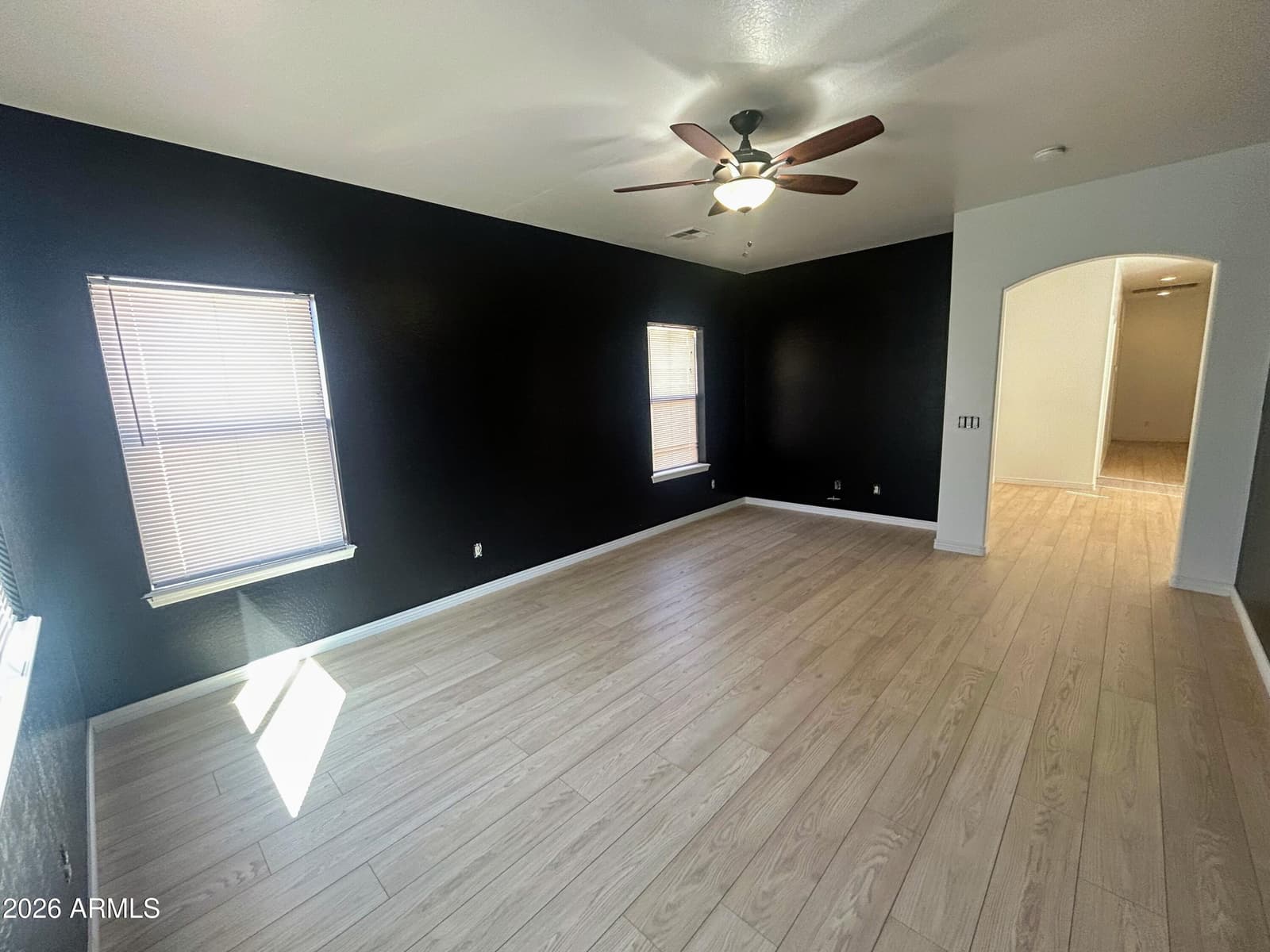 5812 S 10TH Drive, Phoenix, AZ 85041 — photo 8 of 12