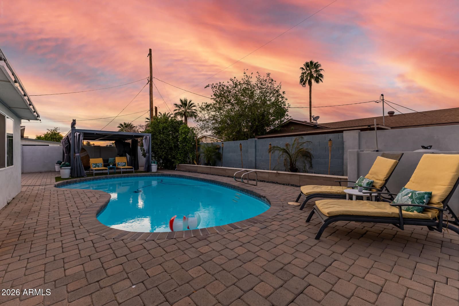 8756 E VALLEY VISTA Drive, Scottsdale, AZ 85250 — photo 5 of 35