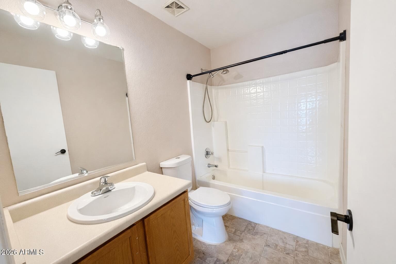 2812 W SUNSHINE BUTTE Drive, San Tan Valley, AZ 85144 — photo 26 of 40
