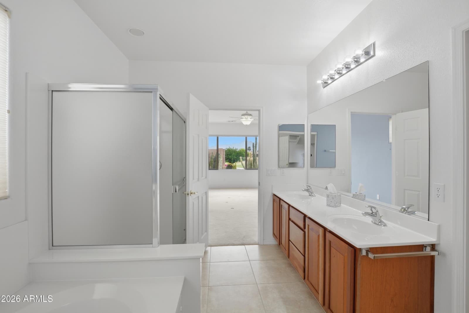 6863 S SANTA RITA Way, Chandler, AZ 85249 — photo 15 of 45