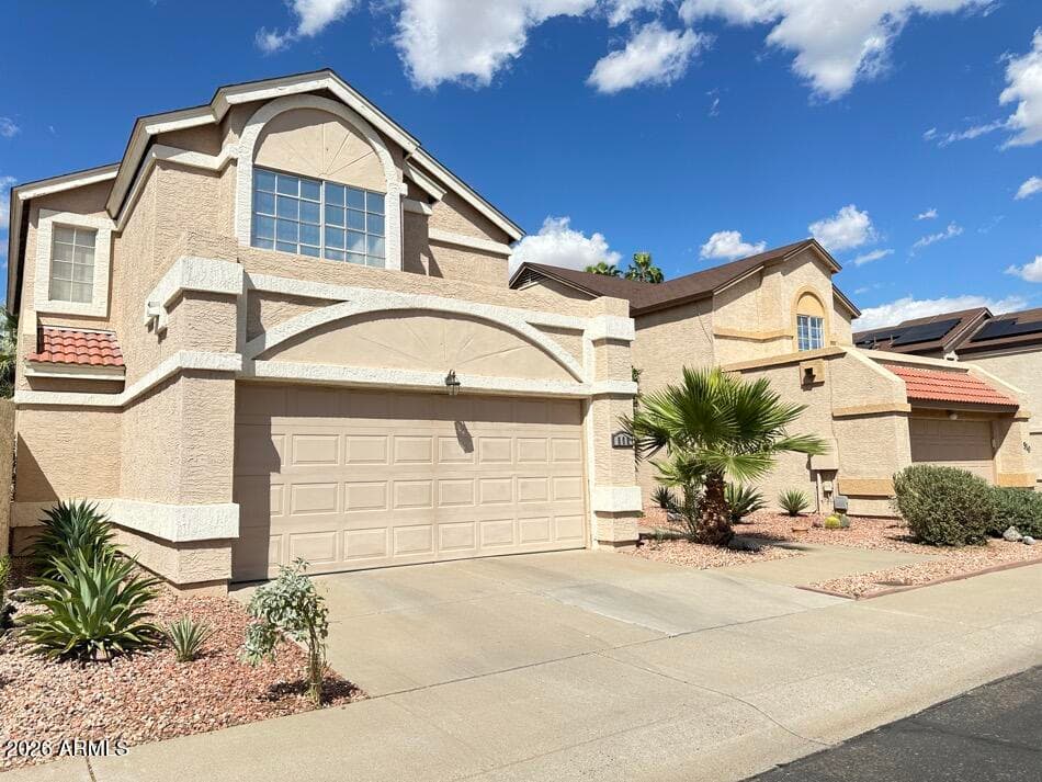 506 E KERRY Lane, Phoenix, AZ 85024 — photo 2 of 47