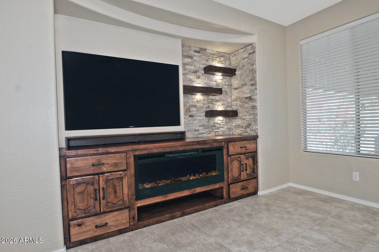 12416 W PINNACLE VISTA Drive, Peoria, AZ 85383 — photo 20 of 51