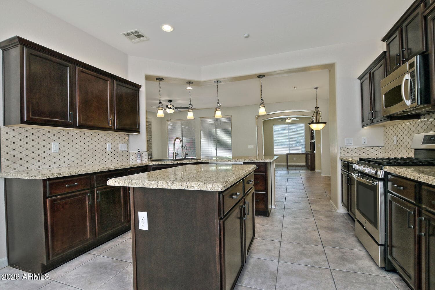 12416 W PINNACLE VISTA Drive, Peoria, AZ 85383 — photo 4 of 51