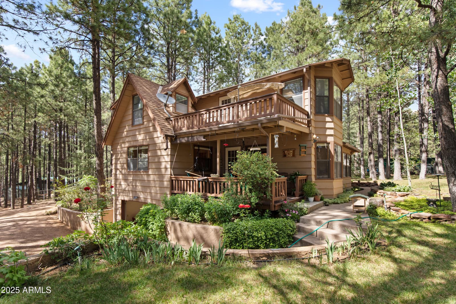 3910 LARSON Loop, Forest Lakes, AZ 85931 — photo 4 of 57