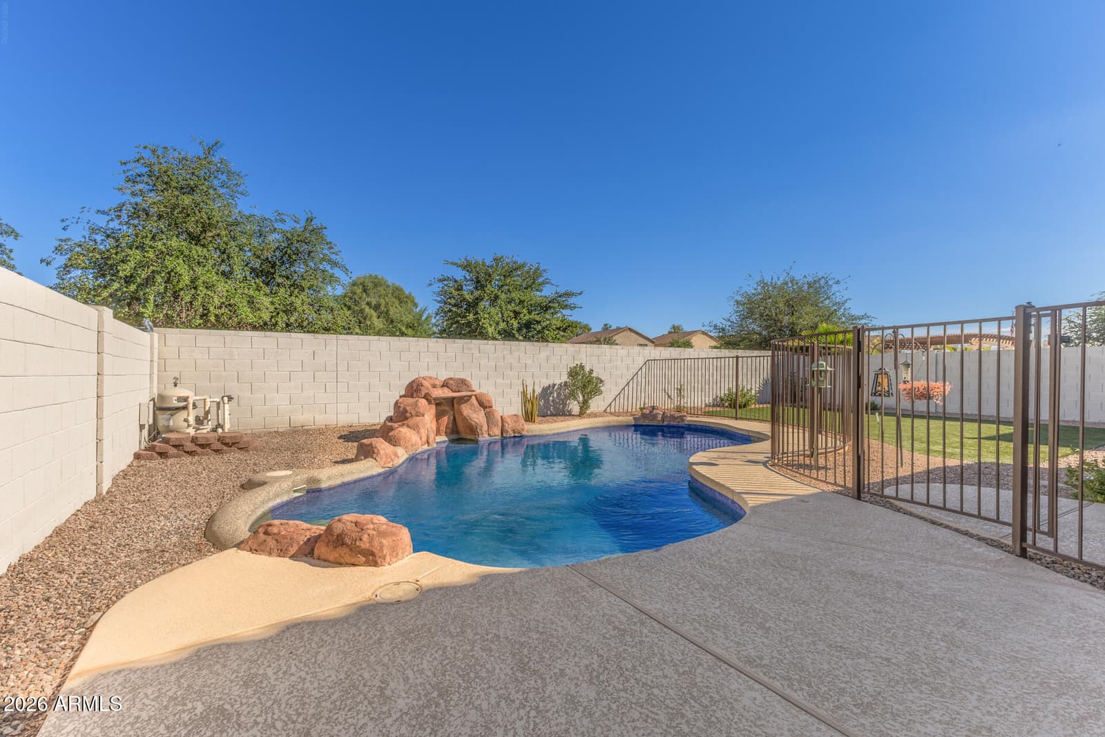 18903 N Shelby Drive, Maricopa, AZ 85138 — photo 7 of 38