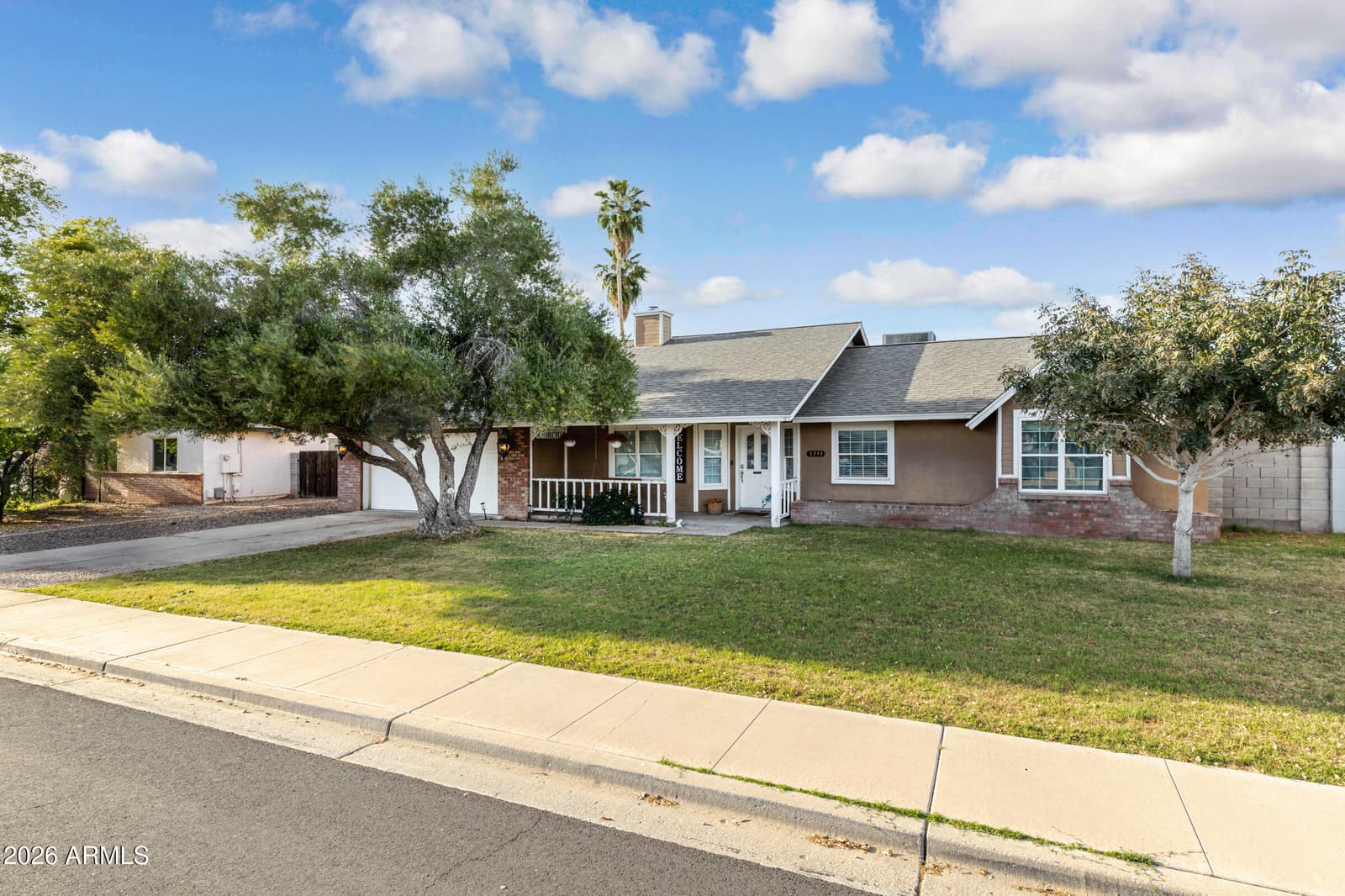 5344 E DIAMOND Avenue, Mesa, AZ 85206 — photo 2 of 42
