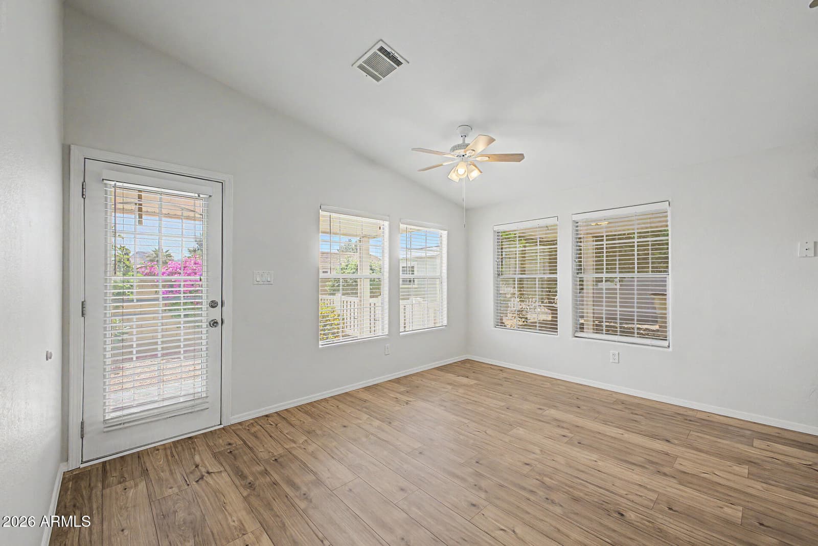 1717 E LIBBY Street, Phoenix, AZ 85022 — photo 8 of 24