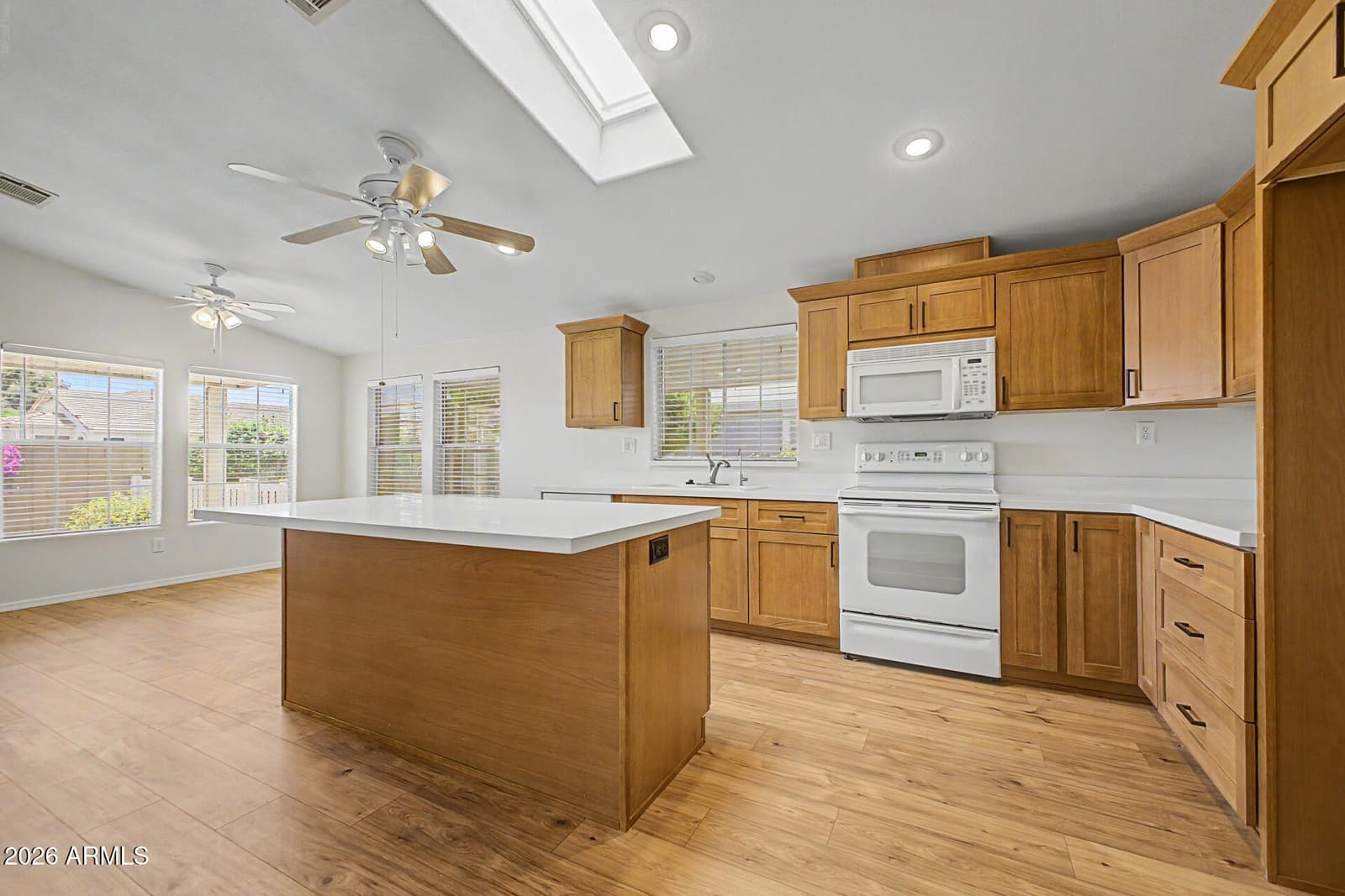 1717 E LIBBY Street, Phoenix, AZ 85022 — photo 11 of 24