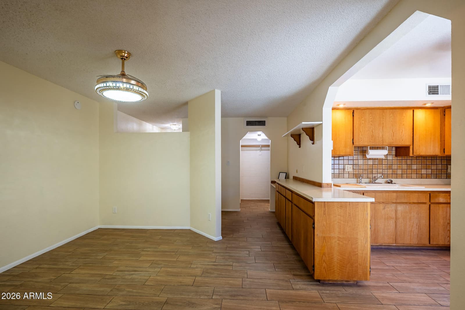 2569 W Berridge Lane D-115, Phoenix, AZ 85017 — photo 4 of 27