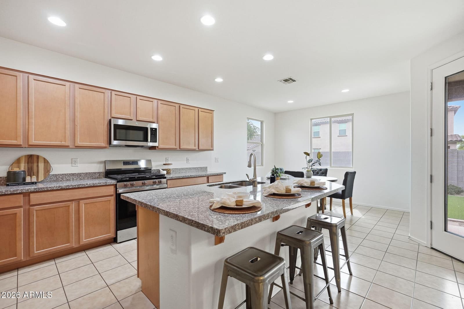 8106 S 42ND Avenue, Laveen, AZ 85339 — photo 15 of 42