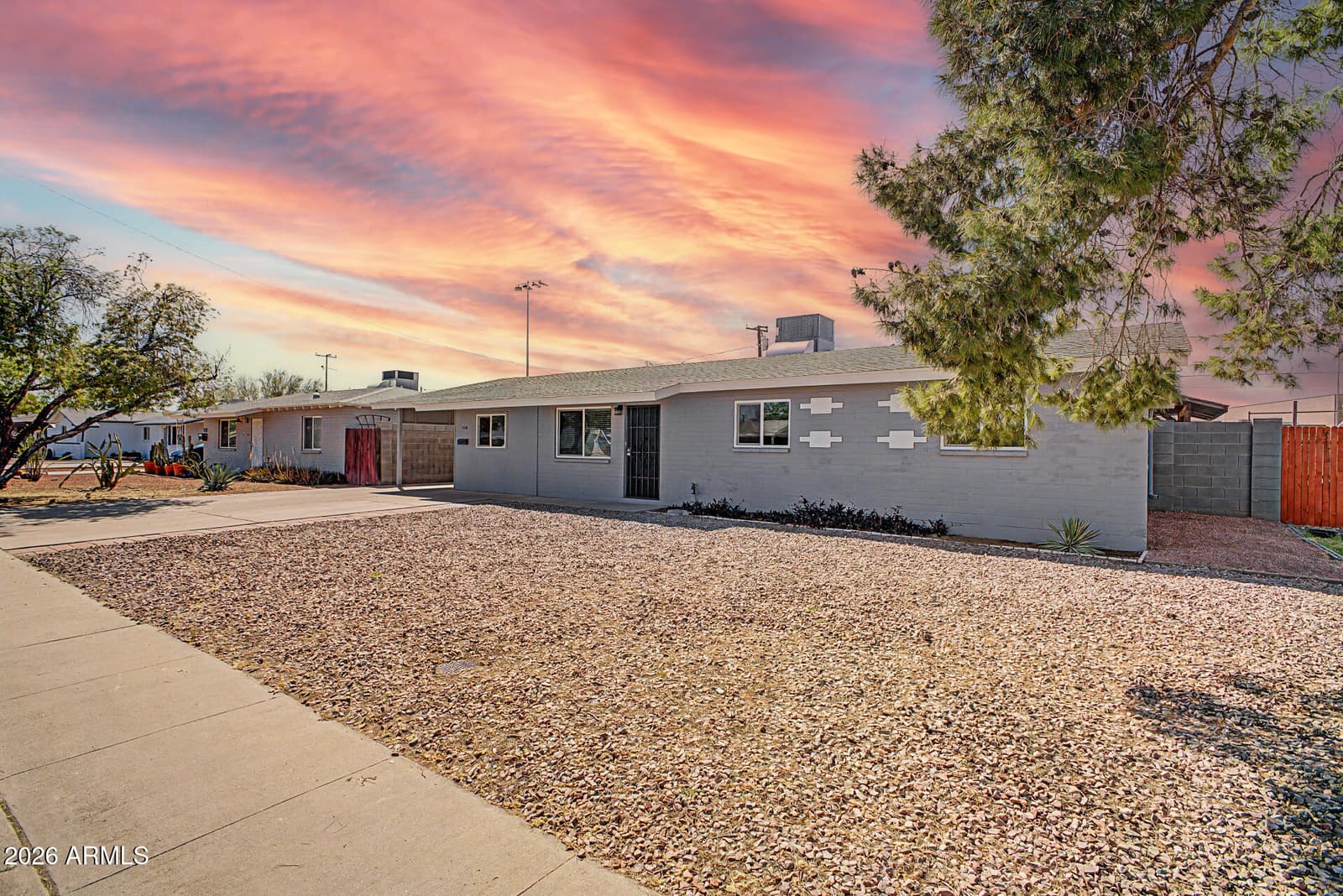 1101 W 10th Street, Tempe, AZ 85281 — photo 3 of 29